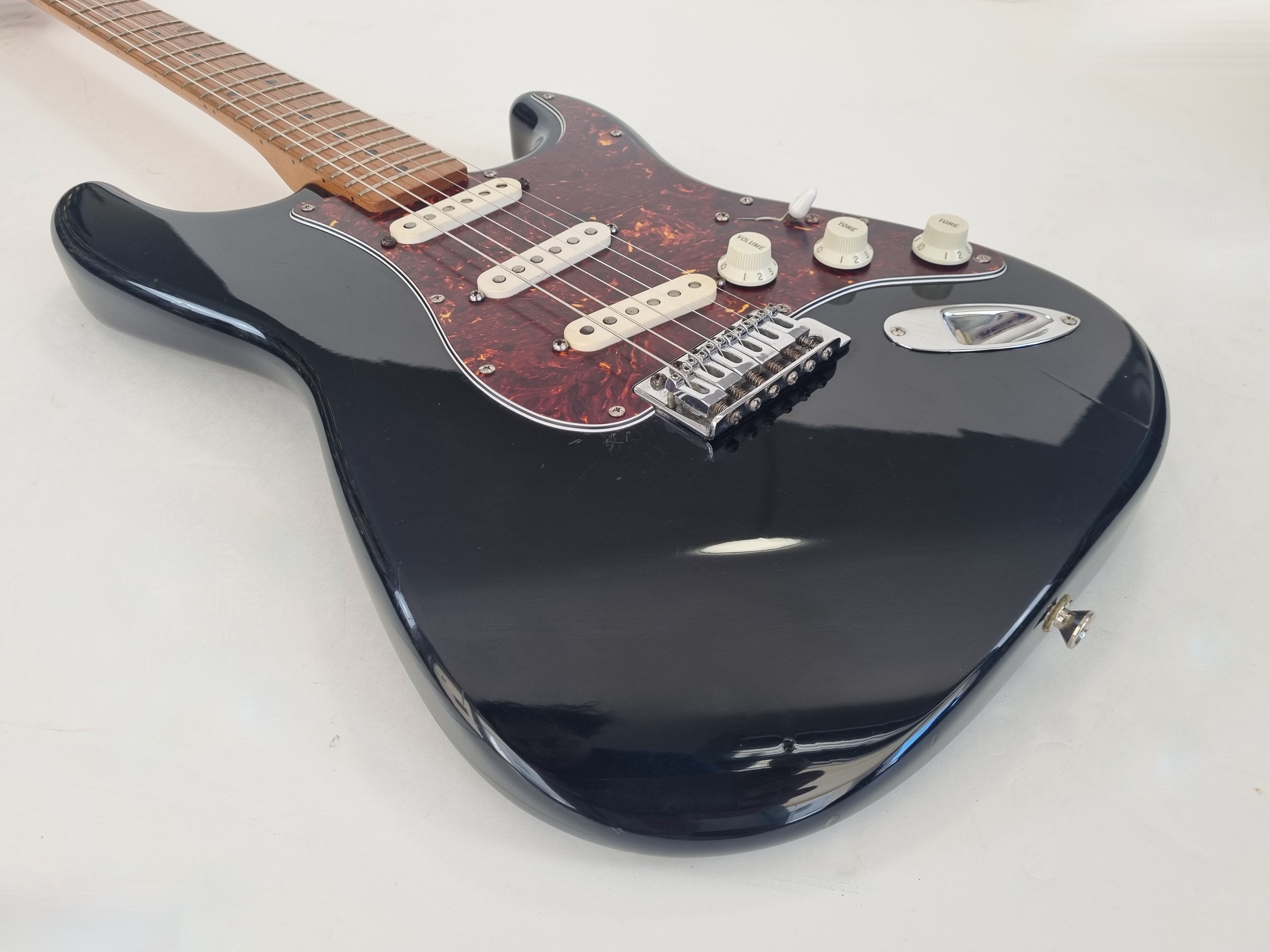 Fender Standard Stratocaster [1990-2005] (58620)