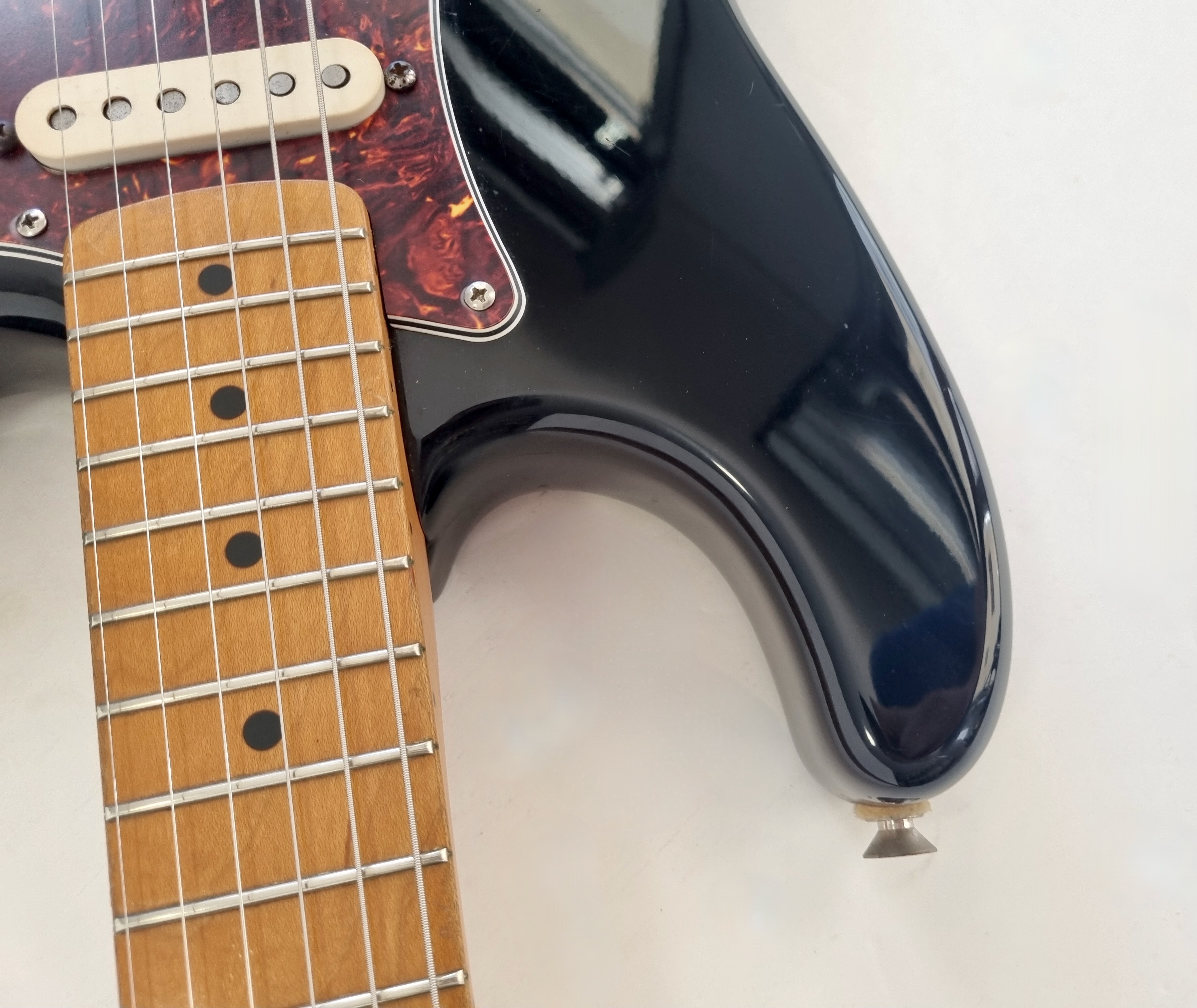 Fender Standard Stratocaster [1990-2005] (15088)