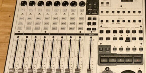 Mackie MCU pro / Pour pièces