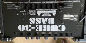 Vends Cube 30 Roland Bass