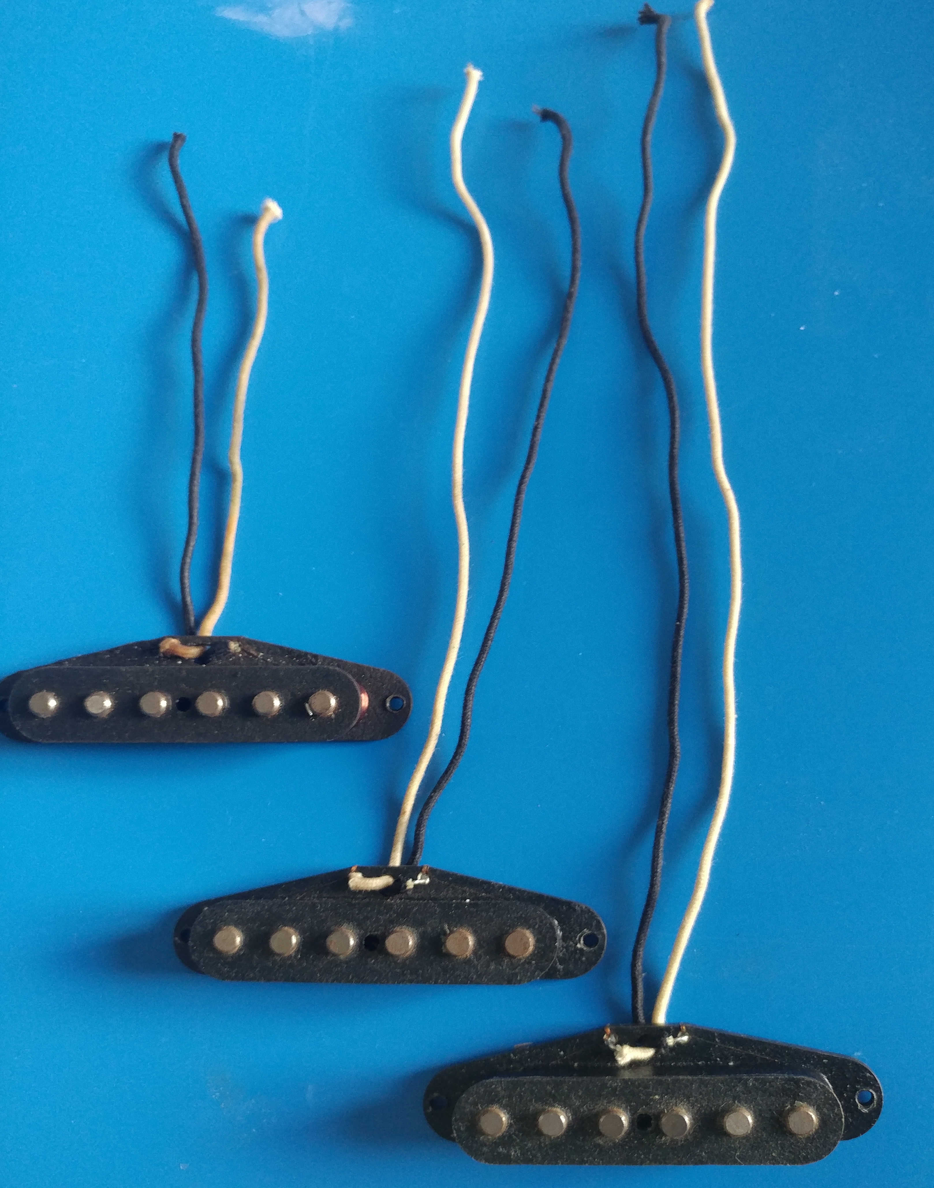 Vends lot de 3 Micros Strat single Coil (2 Manlius Vinte 59 + 1 Sheptone