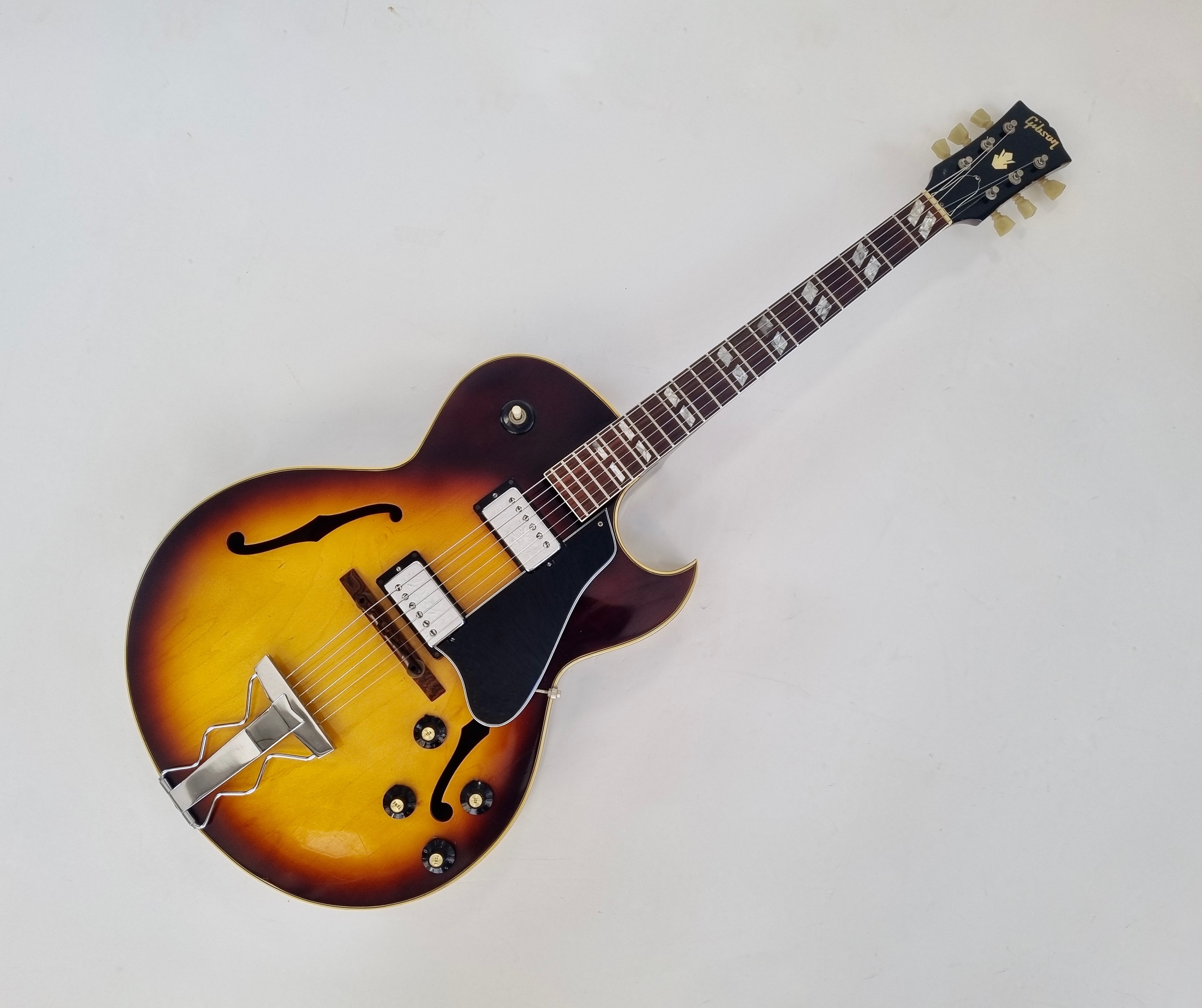 Gibson ES-175D Sunburst 1967