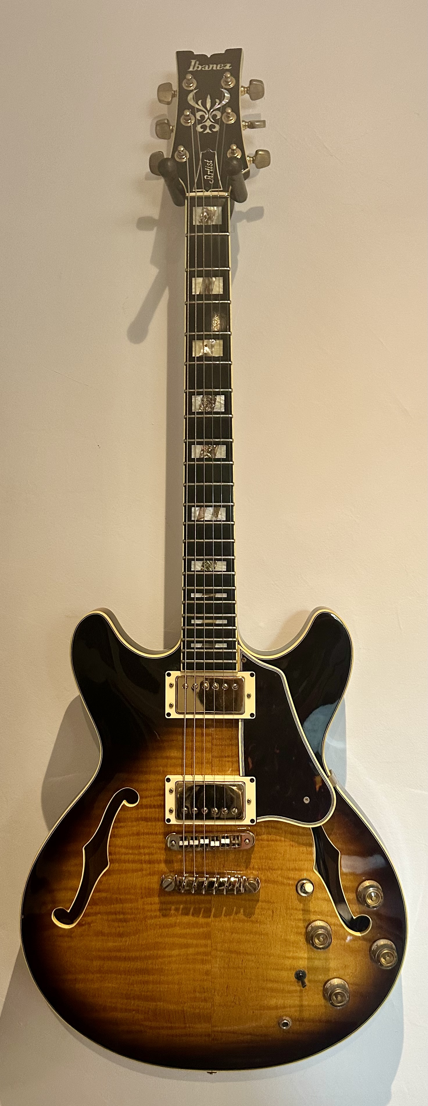Ibanez AS200 [1979-2001]
