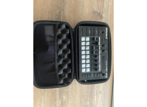 Roland MC-101 (21153)