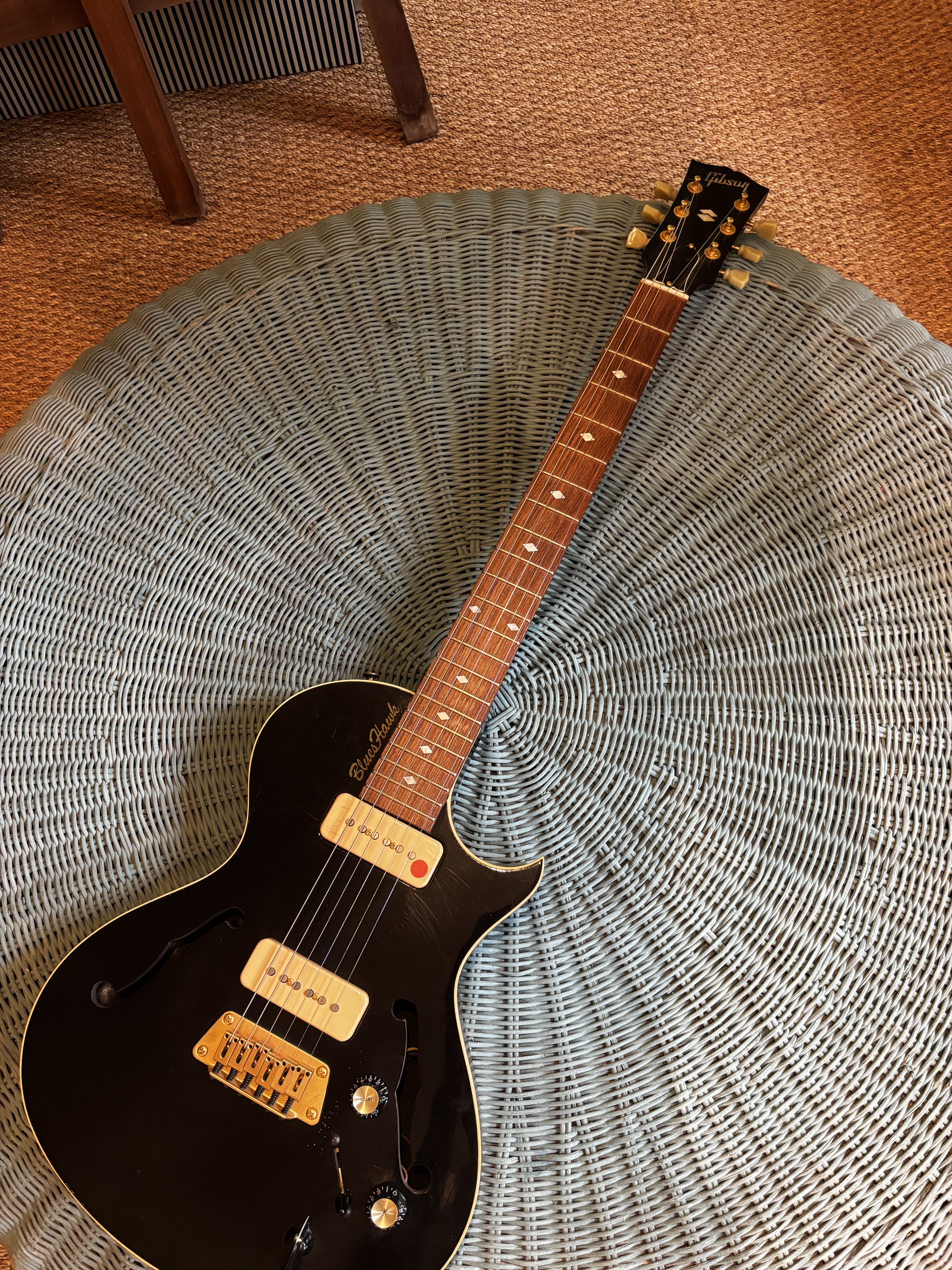 Gibson blue hawk 1989 