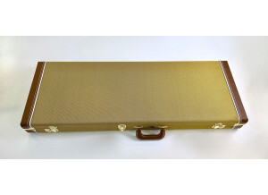 Fender Strat/Tele Multi-Fit Hardshell Case (75986)