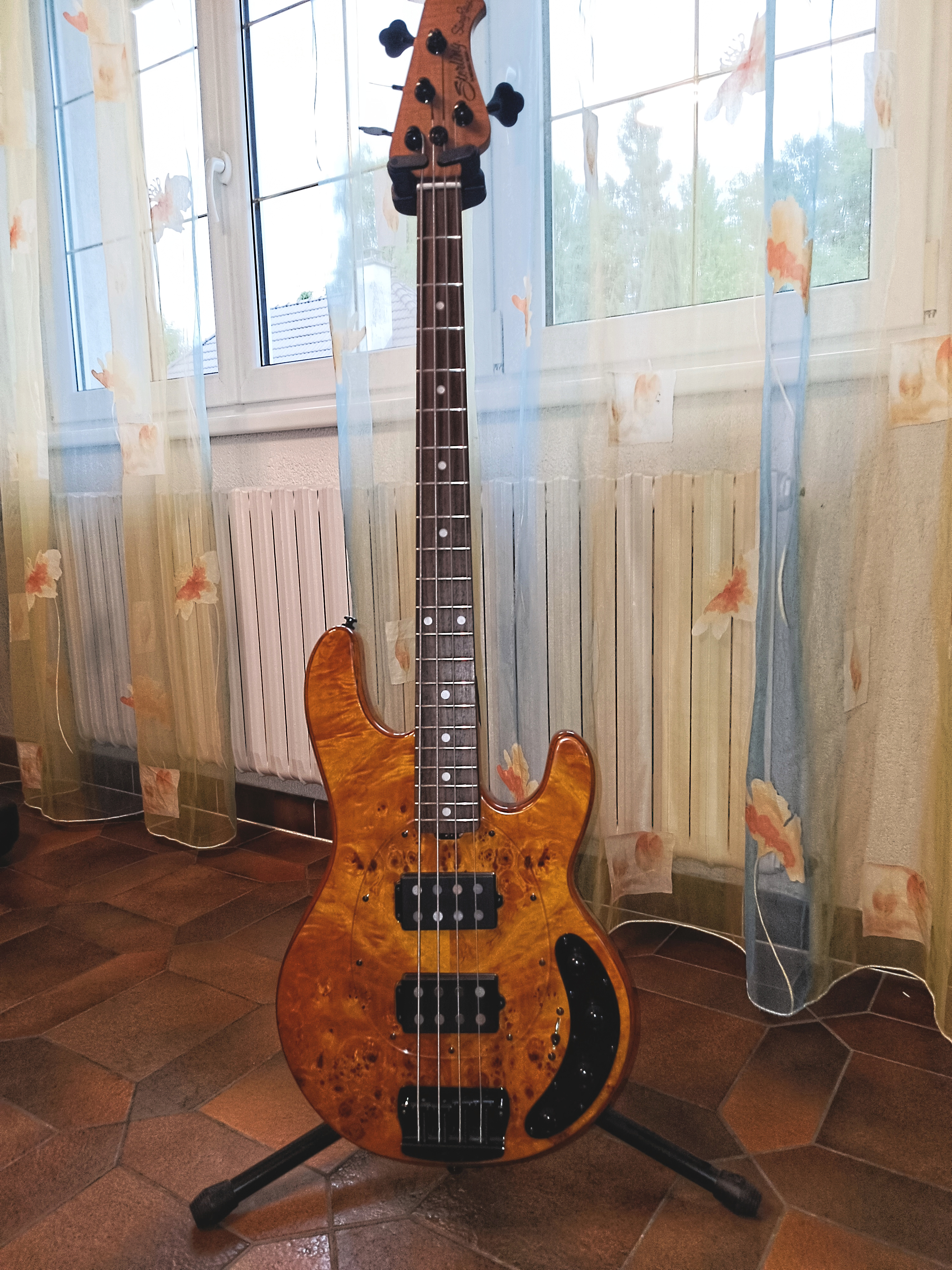 Sterling by Music Man StingRay Ray34