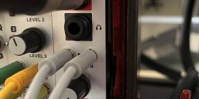 Intellijel Outs