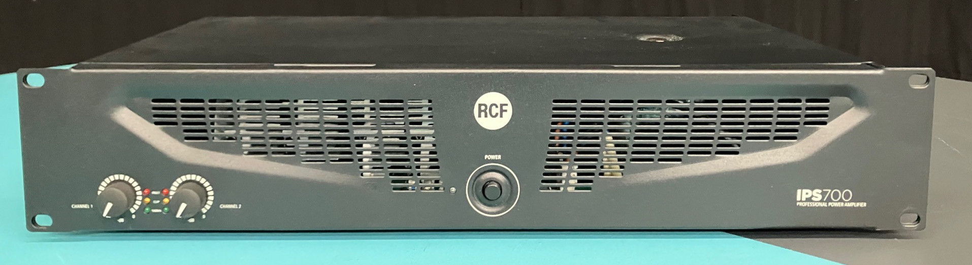 Vends d'occasion RCF IPS 700
