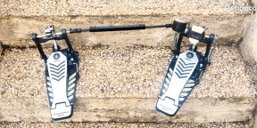 DOUBLE PÉDALE Yamaha flying Dragon DFP 9400 avec housse d'origine