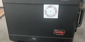 Vends Roland SPD-SX état neuf + case étanche SKB