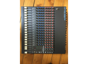 Mackie CR1604 (52146)