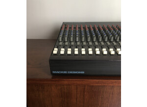 Mackie CR1604 (5582)