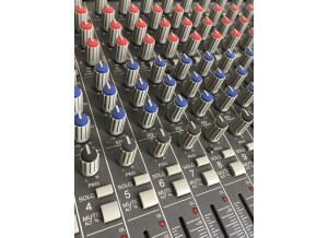 Mackie CR1604 (97170)