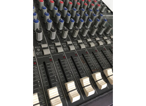 Mackie CR1604 (57151)