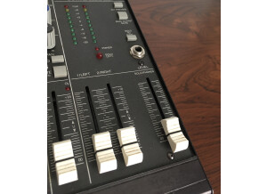 Mackie CR1604 (17218)