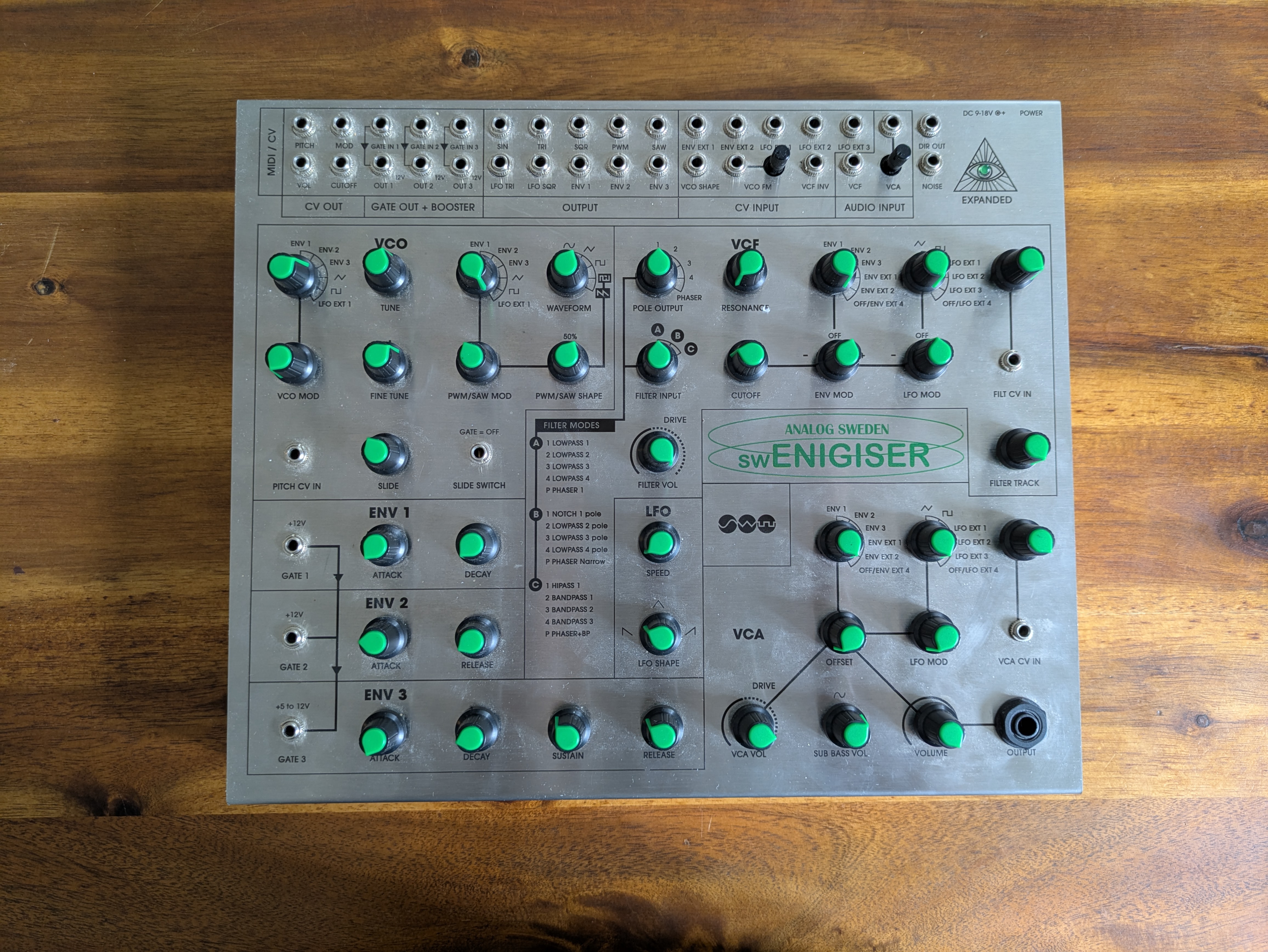 Vends synthé analogique SWEnigiser - Unz Unz très bon état 