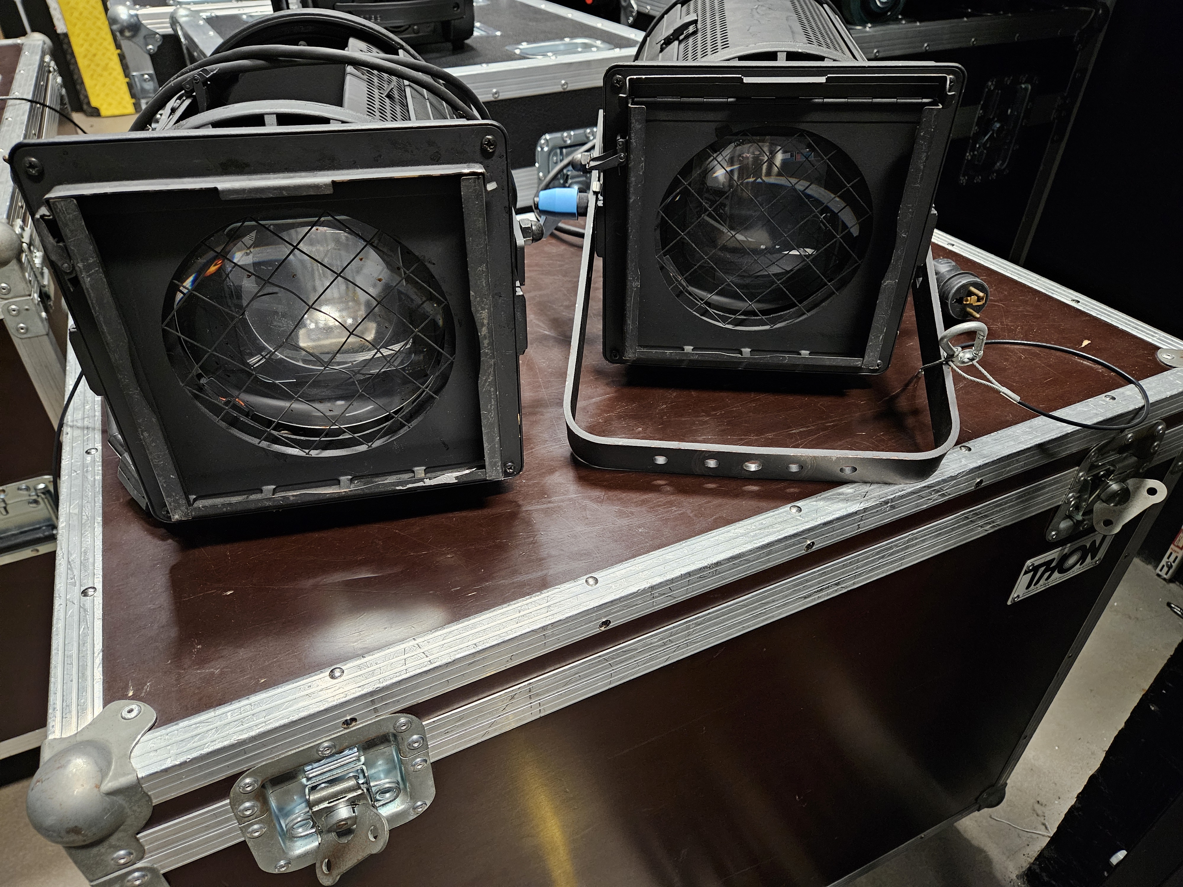 Projecteur ADB C101 PC 1000 - 1200 W