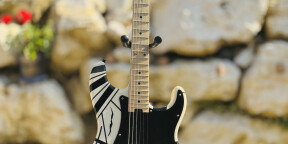 EVH Stripe White