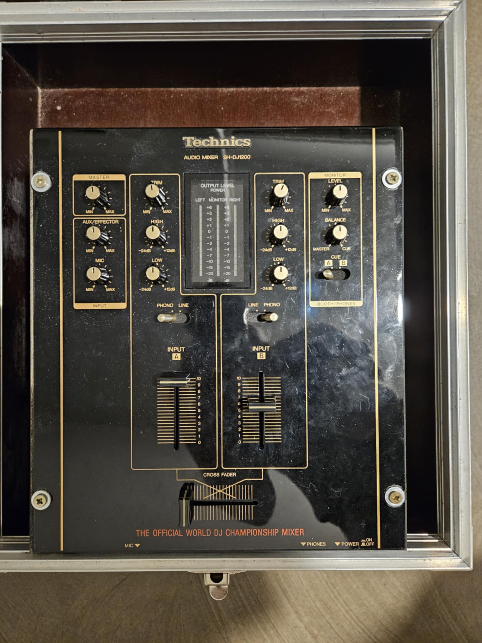 Technics audio mixer SH-DJ-1200 