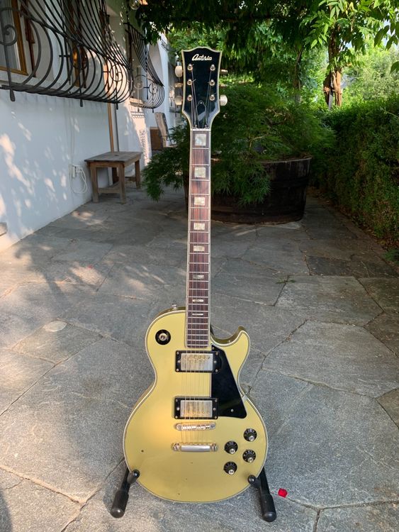 Antoria Les Paul