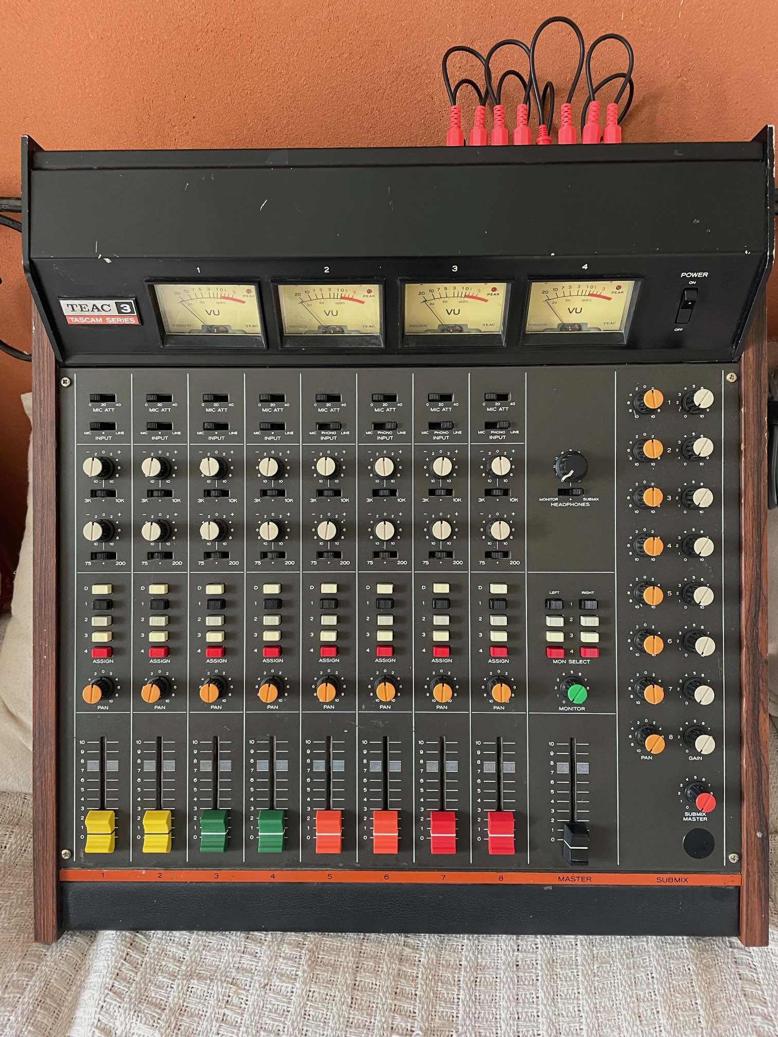 Vends Console Tascam TEAC 3