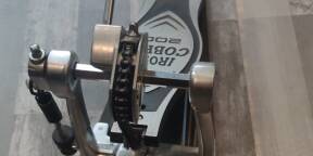 Vends pédale de grosse caisse Tama Iron cobra HP200P Quasi neuve, joué quelque semaines seulement