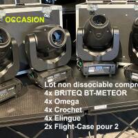 Vends Lot non dissociable de 4x Lyre Spot Led 100W BRITEQ + 2x Flight-Case + Accessoires