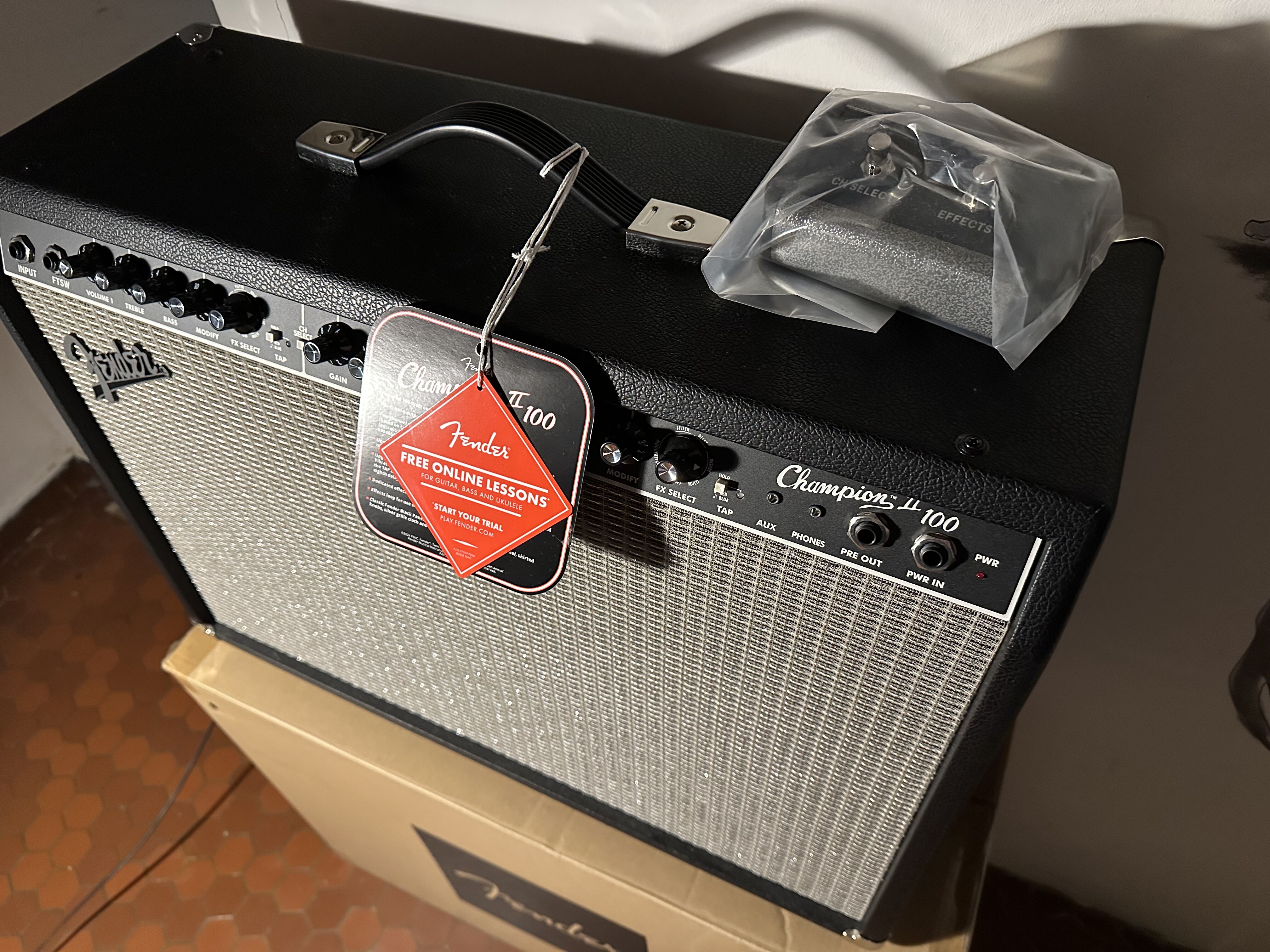 Vends Ampli Fender Champion II 100