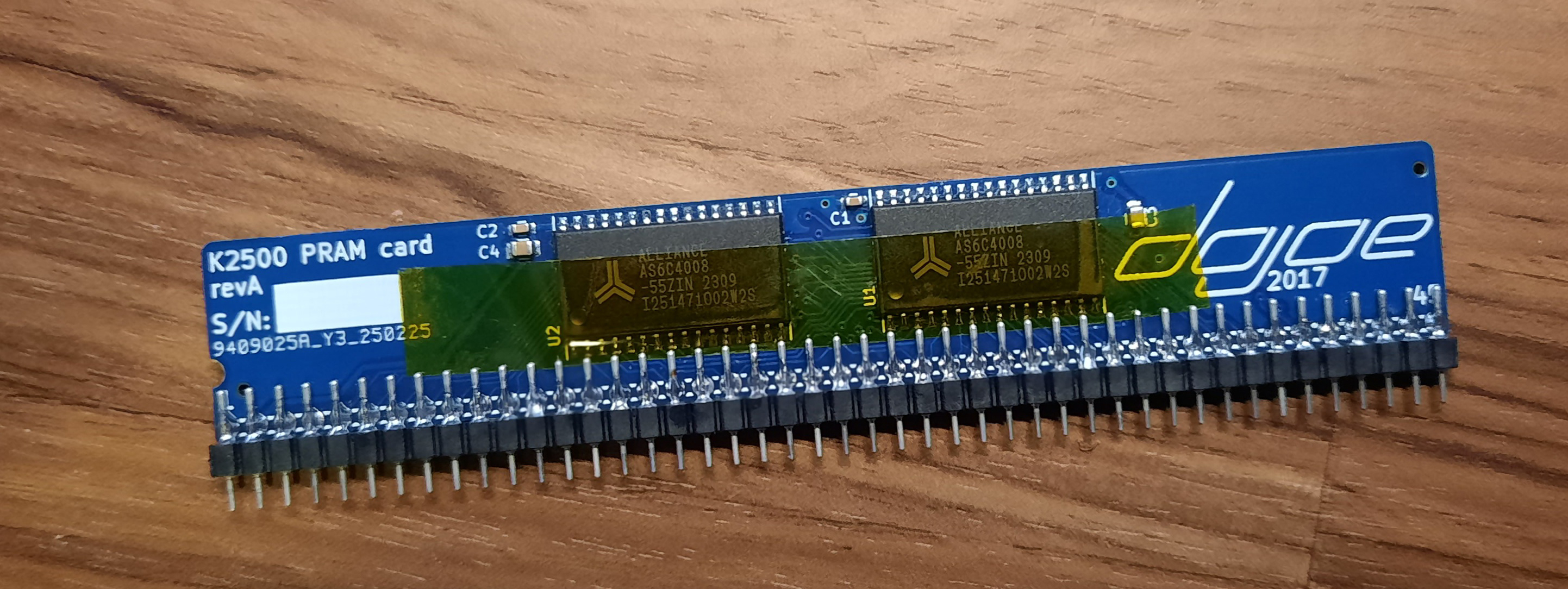 Vends P/RAM neuve pour série K2500