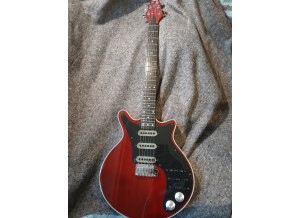 1754141248819905060041022784279