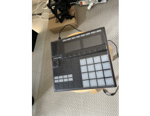 Native Instruments Maschine mk3 (37200)