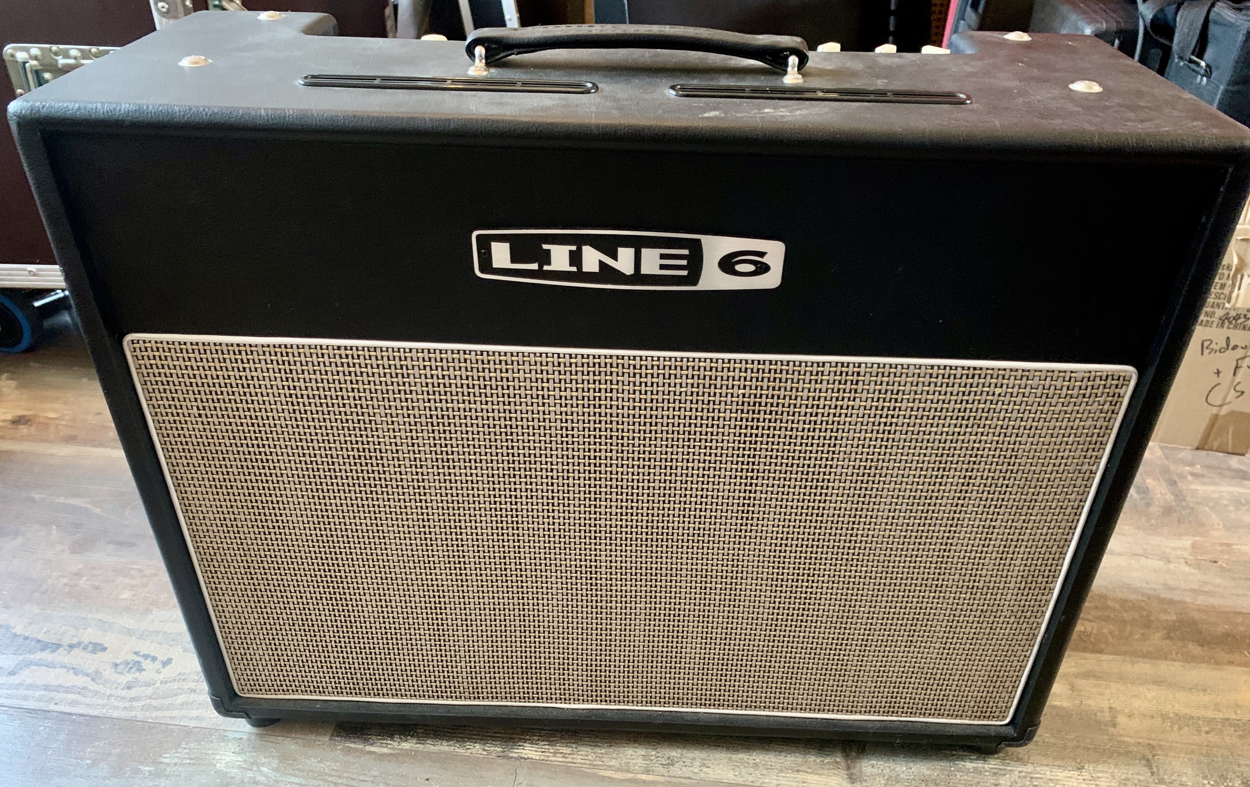 Line 6 Flextone III XL