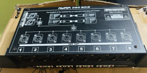 Spliter Ayra OSO 8 DIS et booster DMX