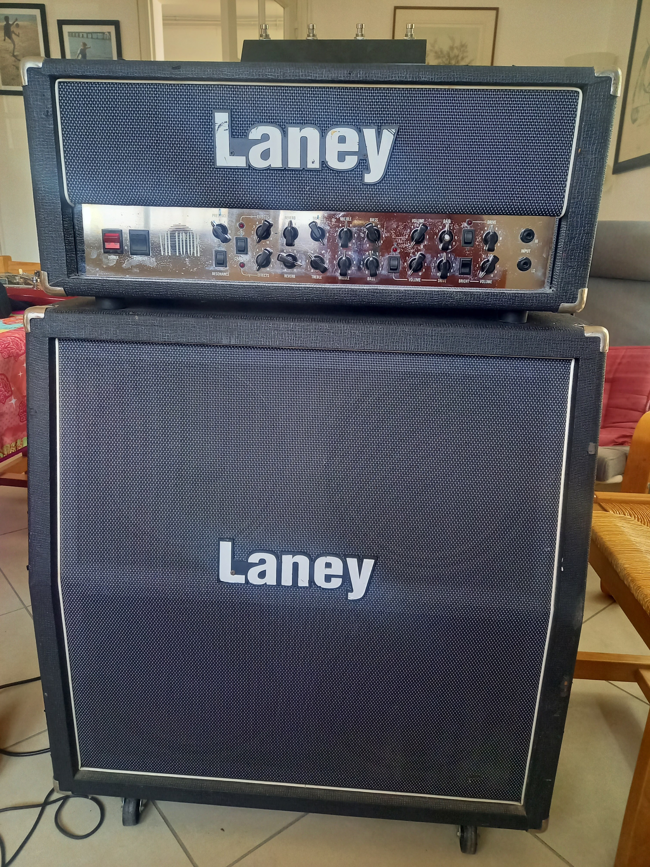 Ampli 100W tout lampe + baffle 4x12 LANEY