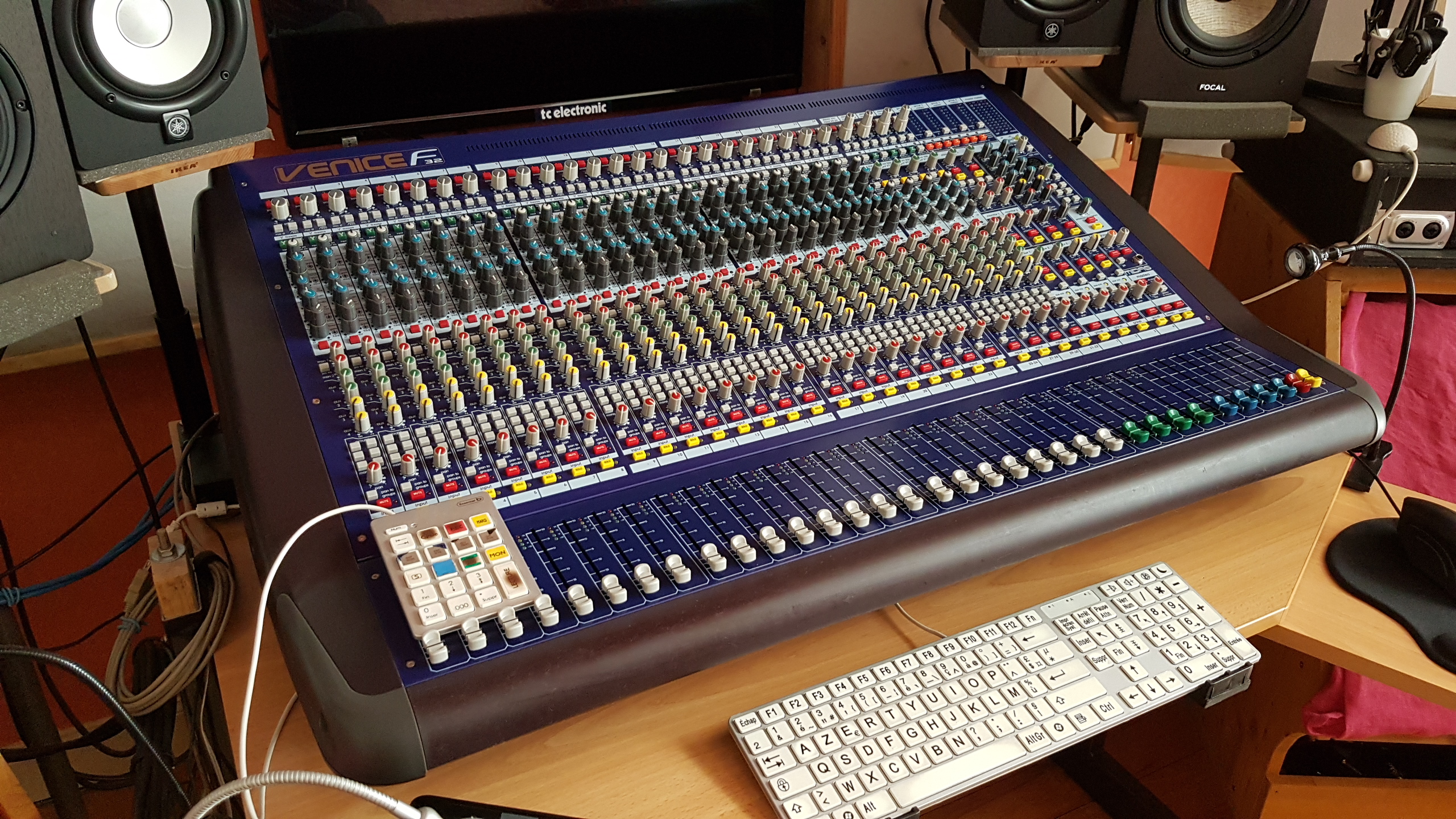 Vends Console Midas Venice F32