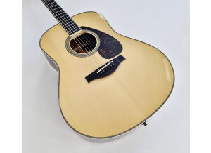 Yamaha LL16 (98451)