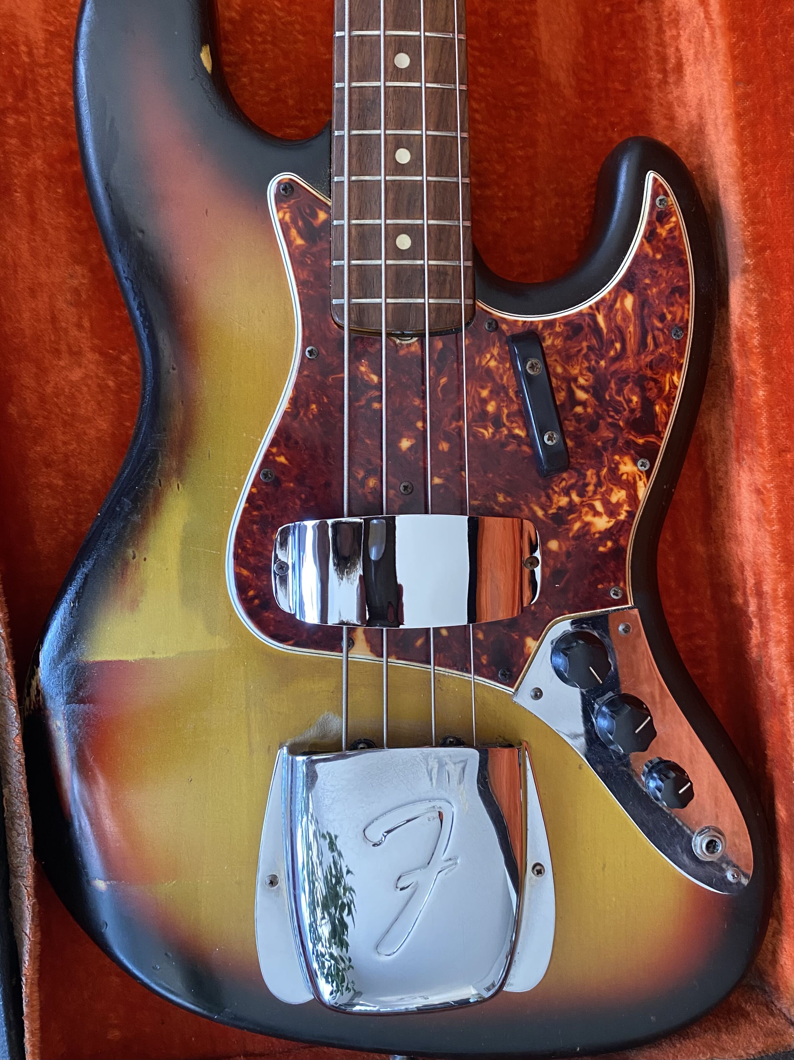 Fender Jazz Bass 1965 – Série L88633 – 100 % d’origine – Collector