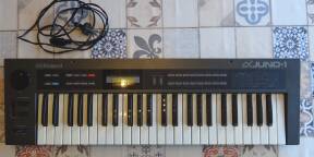 A vendre Roland Alpha Juno 1