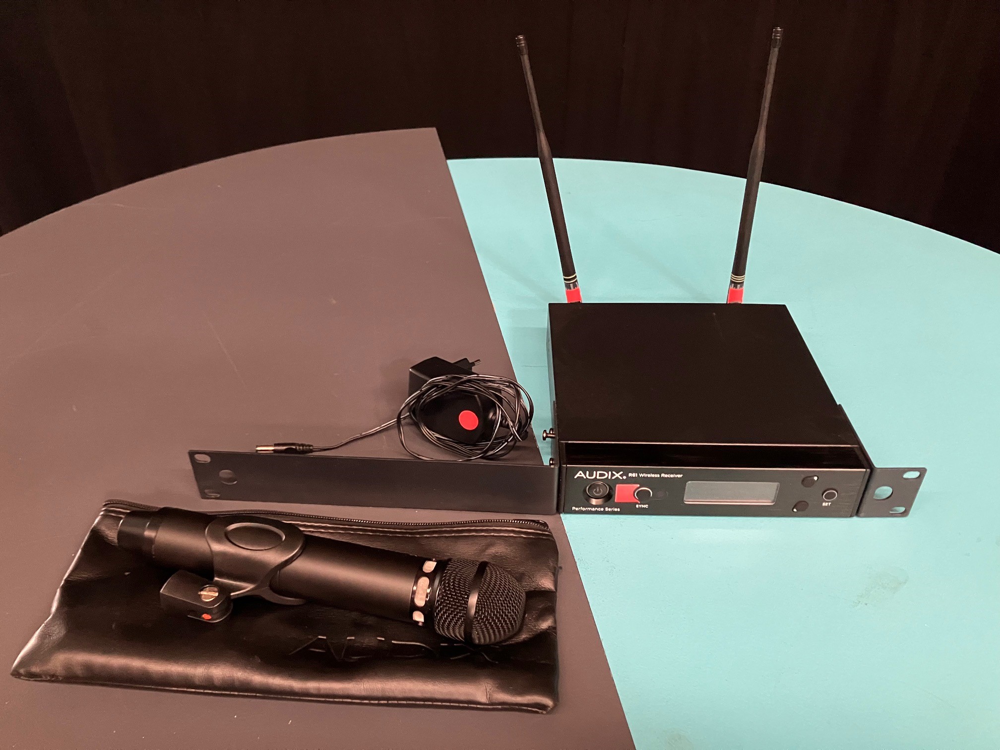 Vends AUDIX AP61 VX5 - micro main sans fil HF