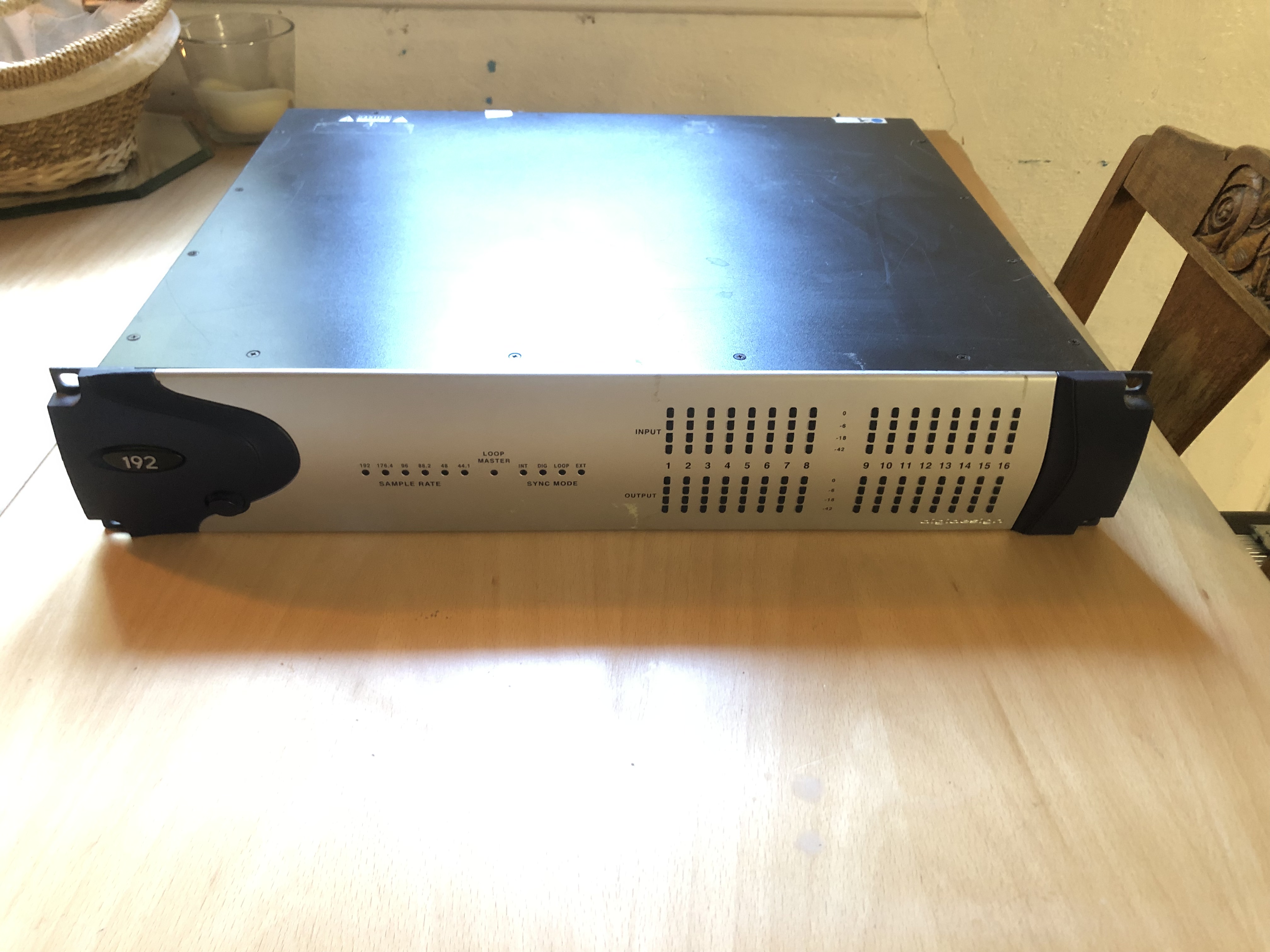 interface 192 I/O avec carte 8 sorties en plus .