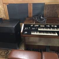 hammond L122 et cabine sharma