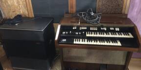 hammond L122 et cabine sharma