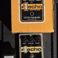 Delay Electro Harmonix avec alimentation