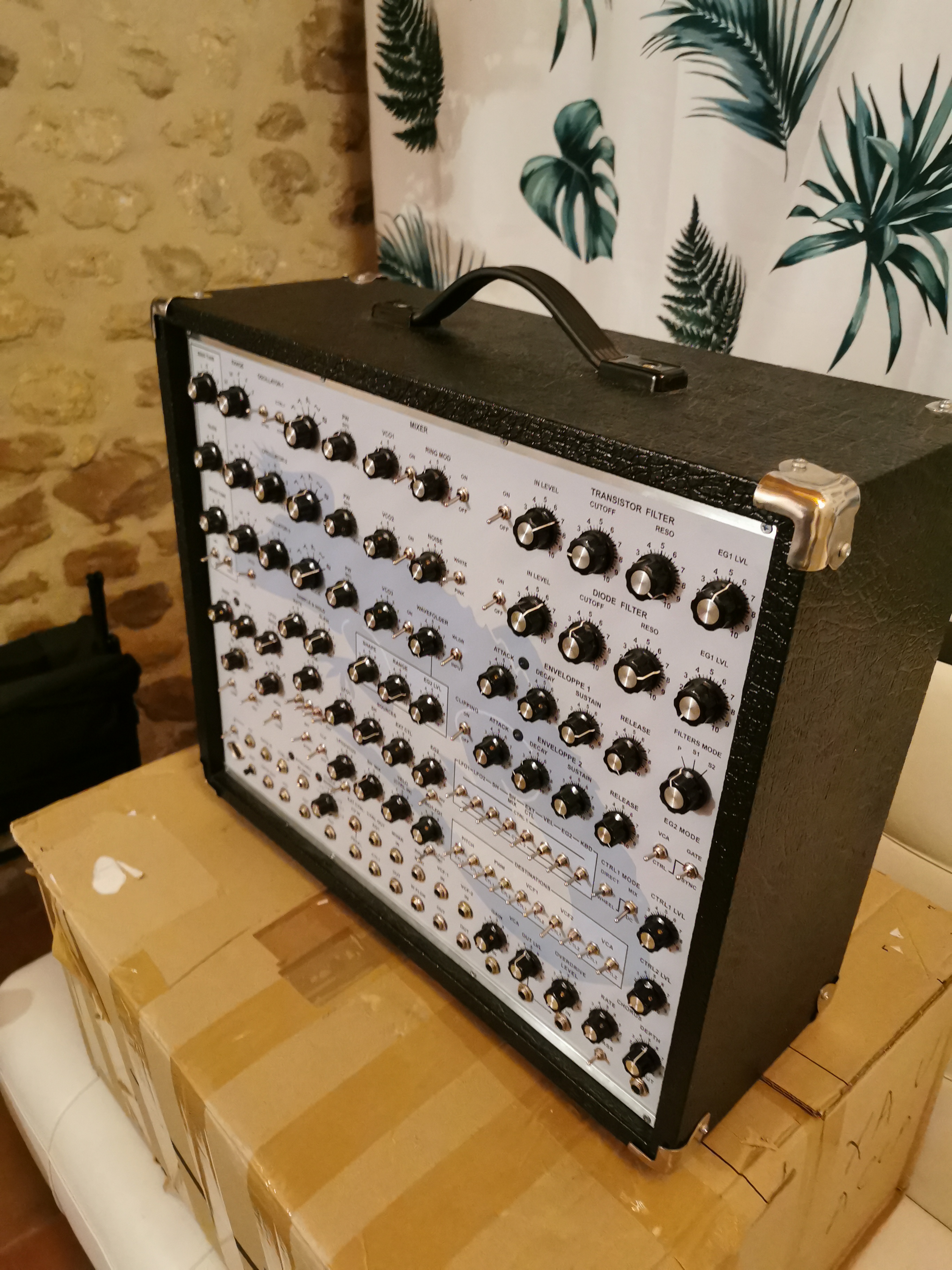 Vends NR synth Alligator de 2016