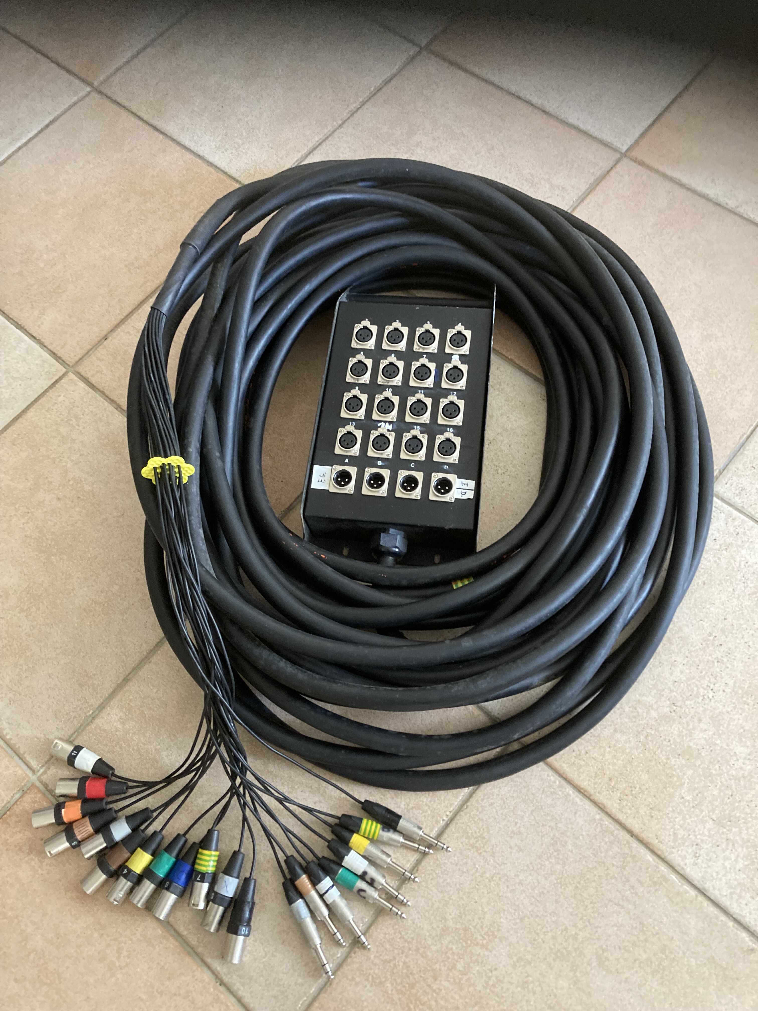 Vds. multipaire de 30m. en 16-4