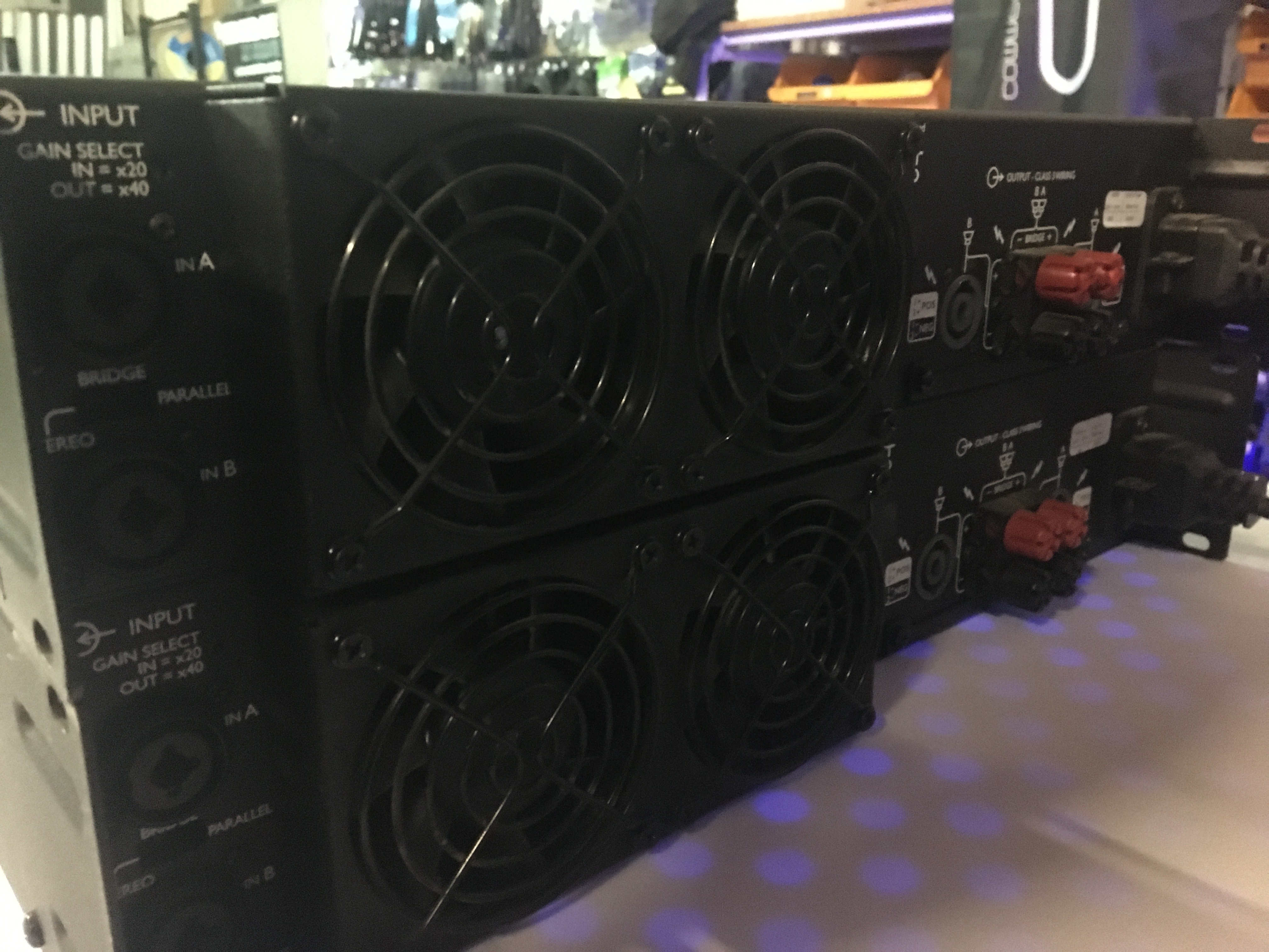 crest-audio-pro-8200-2854207