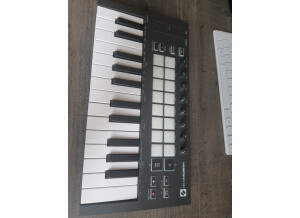 Novation Launchkey Mini mk3 (17368)