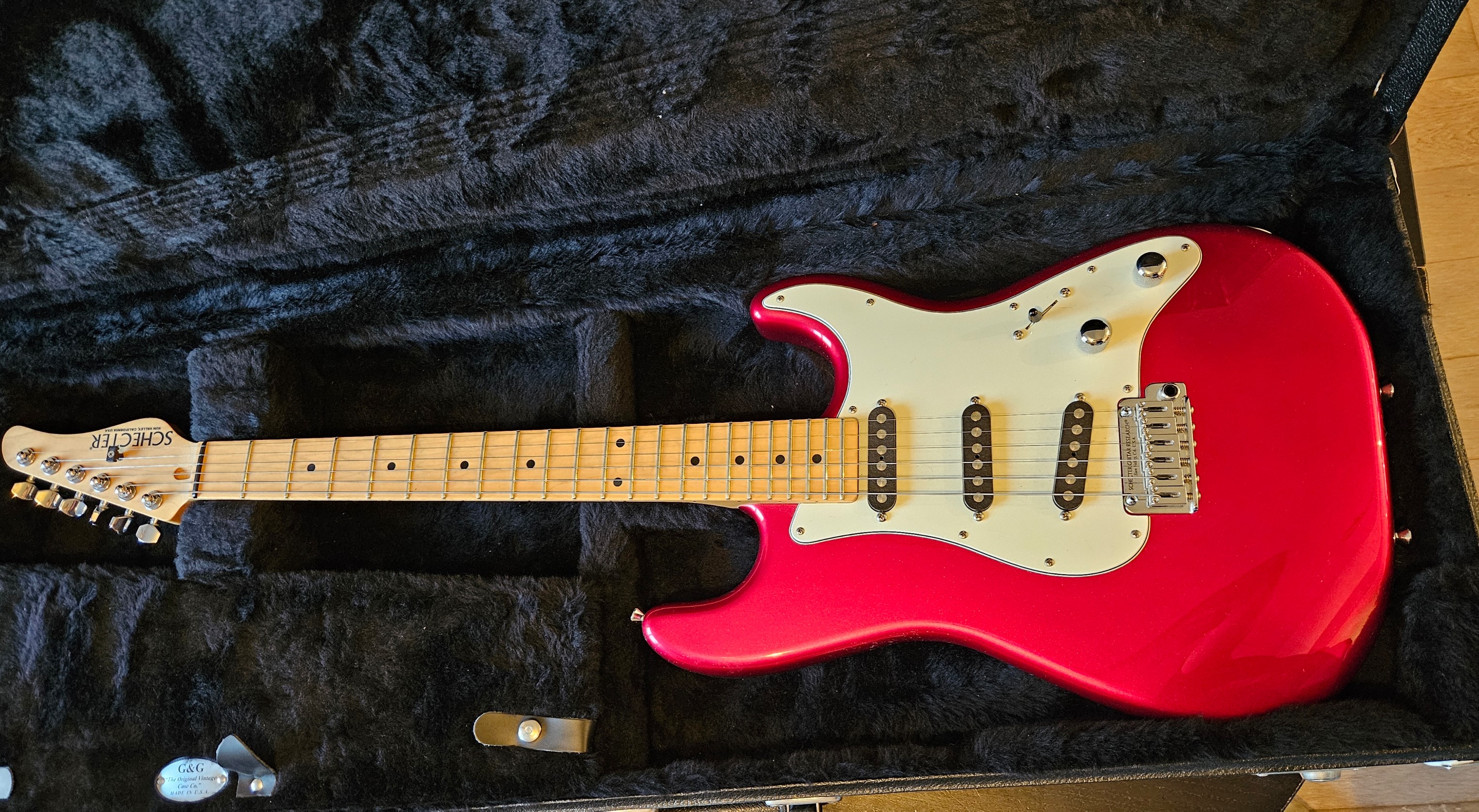 Schecter USA Custom Shop - Traditional - Candy Red