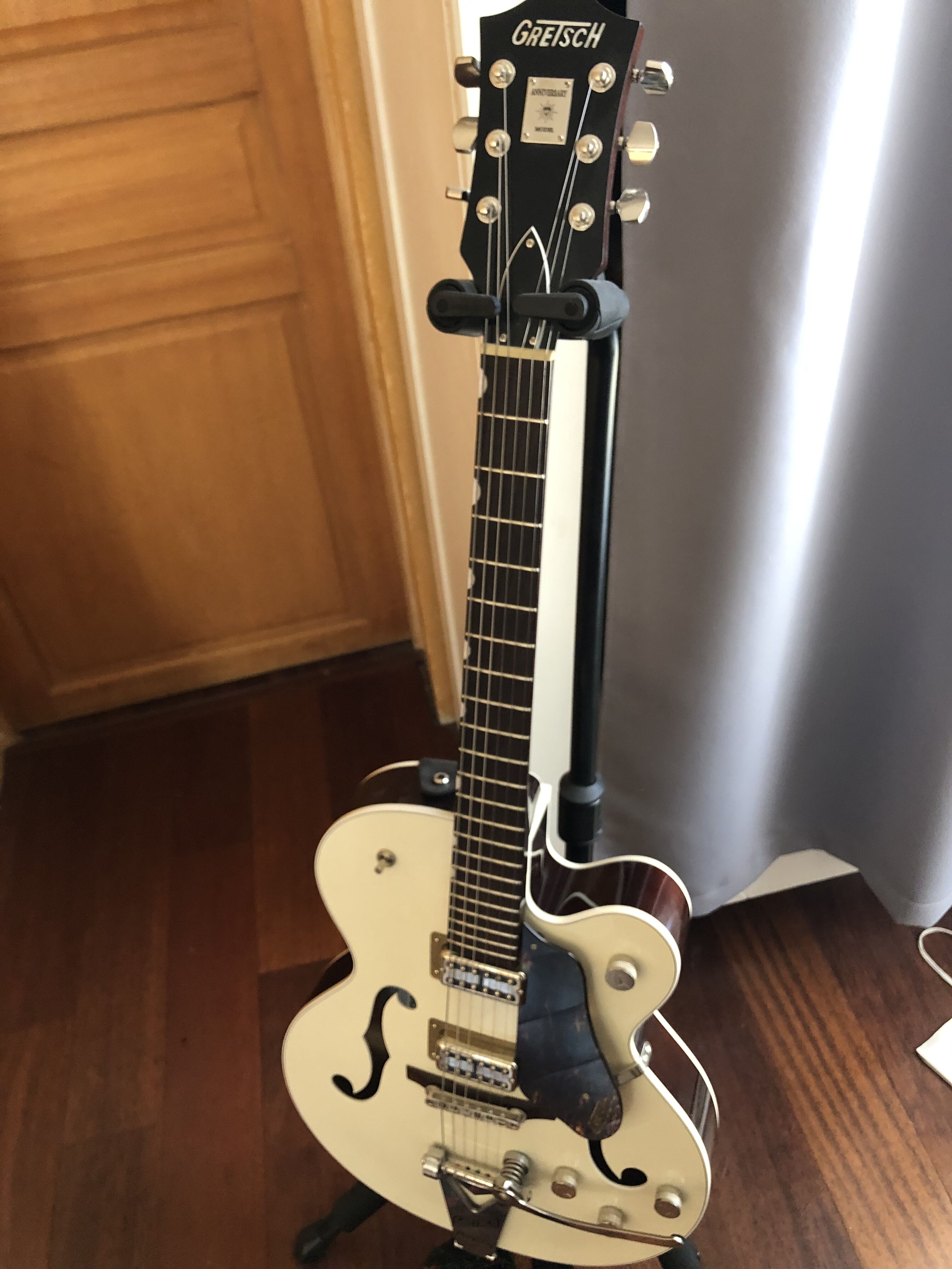 Vend Gretsch G6118T Play.Ed. Anniv
